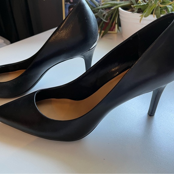 Calvin Klein black pumps - Picture 3 of 4